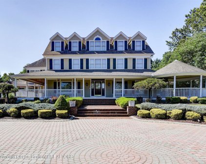 87 Middletown Road, Holmdel