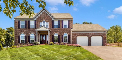 303 Troon Cir, Mount Airy