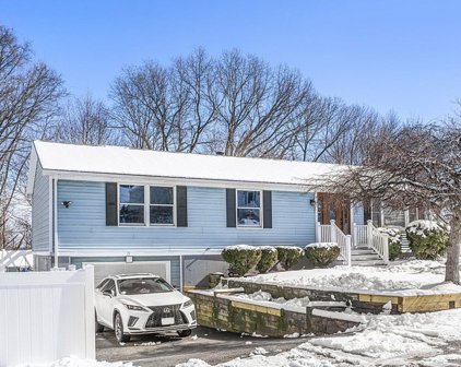 79 Andrews Ave, Worcester