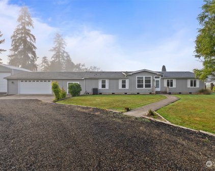 1358 Hining Road, Winlock