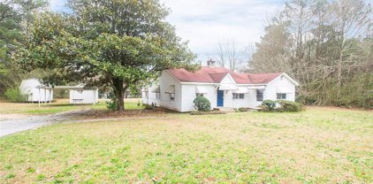 4530 Herschel Road, College Park