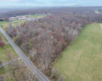 19601 Darnestown Road, Beallsville