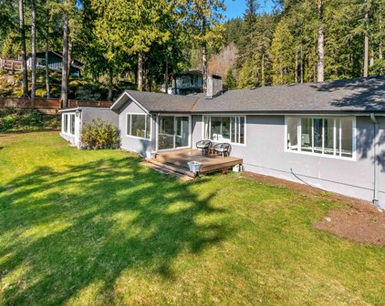 5495 Indian River Drive, North Vancouver
