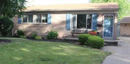 12086 Amber Court, Sterling Heights