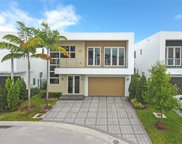 9719 Nw 75th Ter, Doral image