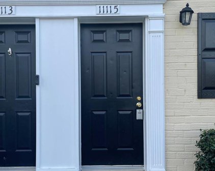 11115 Rock Garden Dr, Fairfax