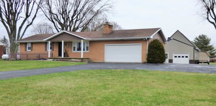920 Cretcher Street, De Graff