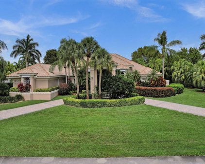 3804 Pine Lake Dr, Weston