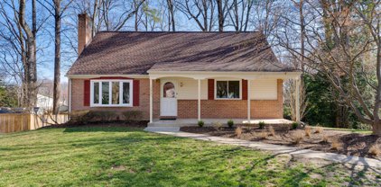 10201 Lister Ct, Fairfax
