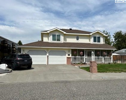 4606 W Grand Ronde Ave., Kennewick