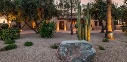9820 N 60th Place, Paradise Valley