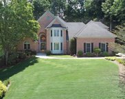190 Chickering Lake Drive, Roswell image