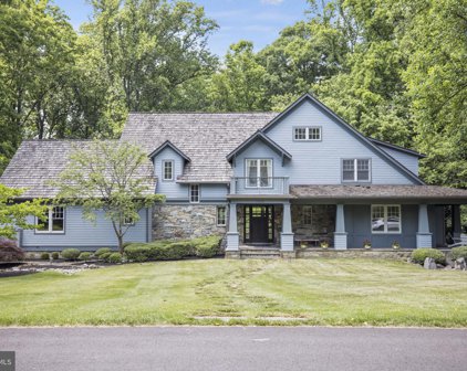 11516 Dahlia Ter, Potomac