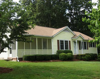 594 King Street, Suwanee