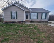 560 Anita Dr, Clarksville image