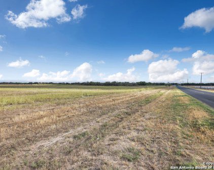 785 N Abbott Rd, St Hedwig