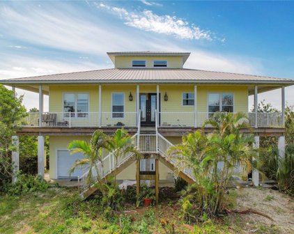 935 Bayshore Drive, Palmetto