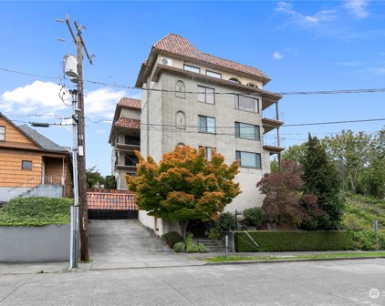 610 Aloha Street Unit #302, Seattle