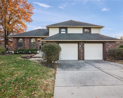 8007 Southview Drive, Grandview