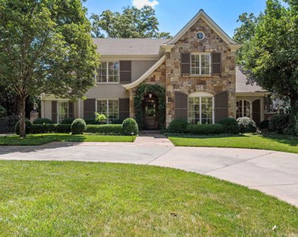 605 Mcdaniel Avenue, Greenville