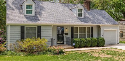 2911 W 71 Terrace, Prairie Village