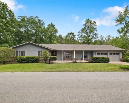 2 Crestwood  Drive, Rogers