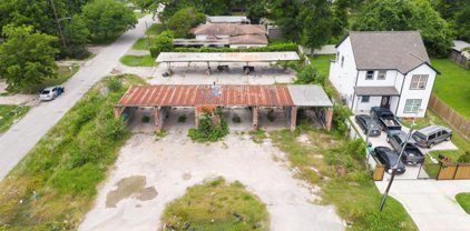 7807 Hirsch Road, Houston
