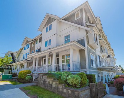 618 Langside Avenue Unit 102, Coquitlam