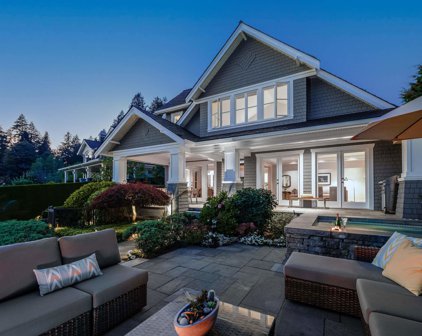 2813 Bellevue Avenue, West Vancouver