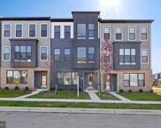 306 Summit Point Blvd, Bowie image