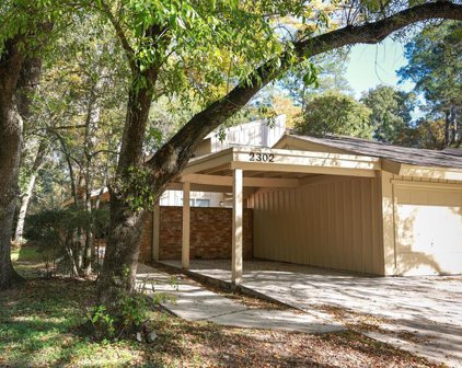 2302 W Settlers Way, The Woodlands