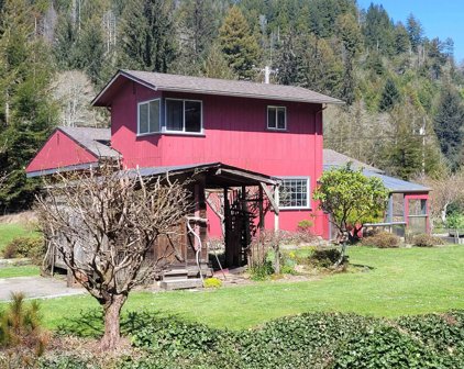 520 Mynot Creek, Klamath