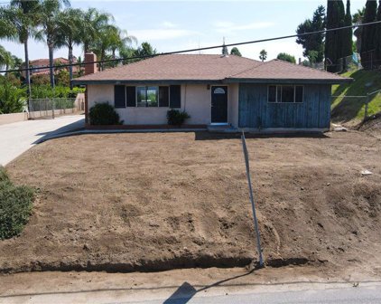2011 Valley View Avenue, Norco