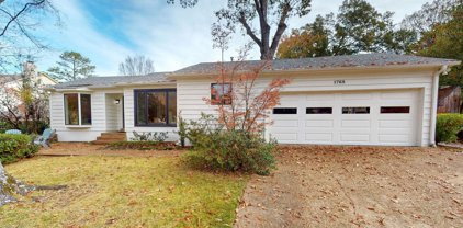 1768 Plantation Rd, Germantown