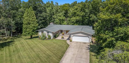 1940 Red Apple Road, Manistee