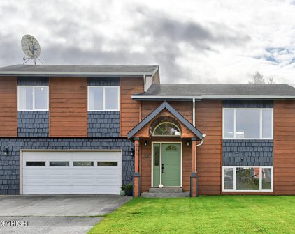 265 W Corral Avenue, Soldotna