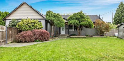 23438 Dewdney Trunk Road, Maple Ridge
