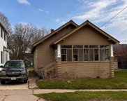 16 North Clinton Avenue, Clintonville image