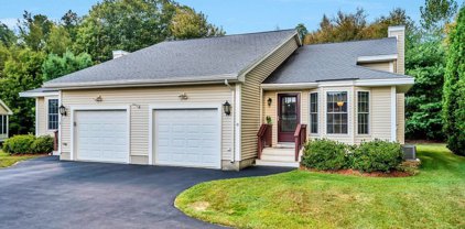 10 Fiddleneck Lane Unit 10, Southborough