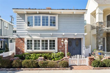 121 Diamond Avenue, Newport Beach