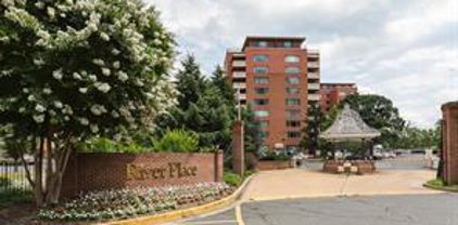 1111 Arlington Blvd Unit #806, Arlington