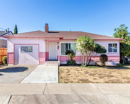 25889 Bryn Mawr Ave, Hayward