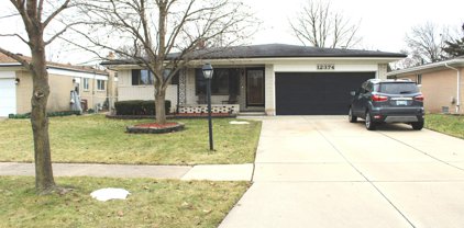 12374 Deming, Sterling Heights