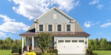 2508 Crown Point Cir, Frederick