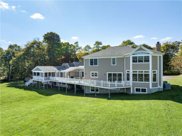 382 Old Quaker Hill Road, Pawling image