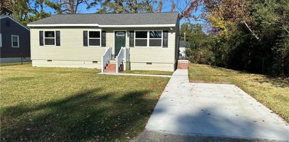 1121 74th Street, Newport News South