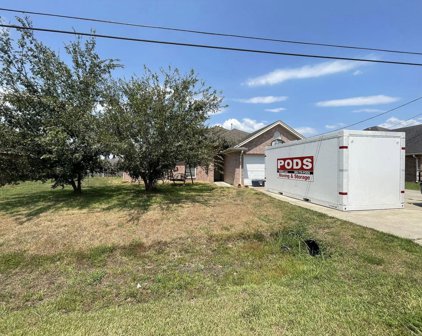 5450 Westchester Ln, Lumberton