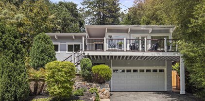 18 Conrad Ct, Oakland