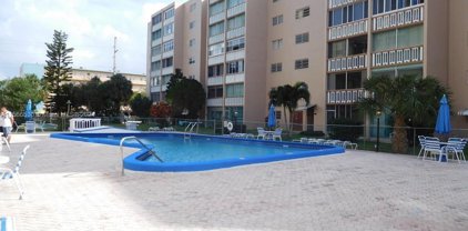 319 Ne 14th Ave Unit #505, Hallandale Beach