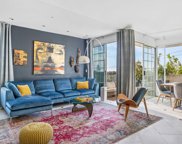 960 N Doheny Dr, West Hollywood image